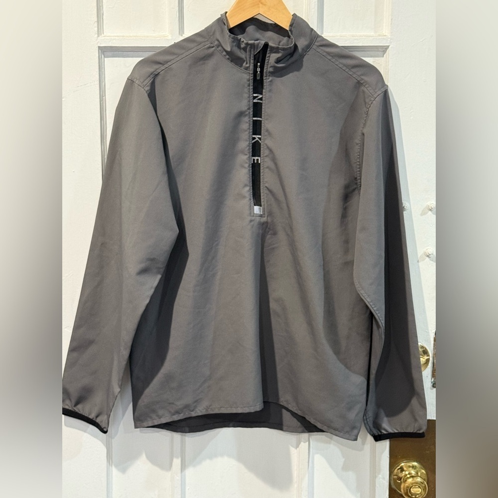 Nike Men's Charcoal Windbreaker